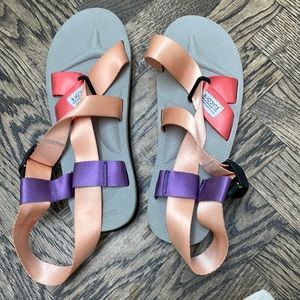 Pink Suicoke sandals size 8 fits like 7-7.5